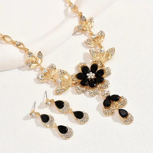1 Pair Dangle Earring & 1PC Necklace Set with Pretty Flower's. - Picture 1 of 5